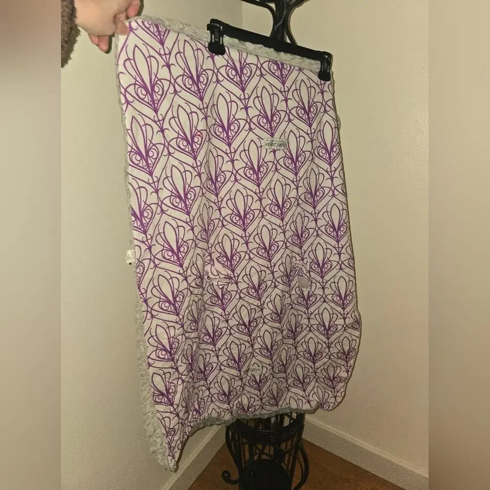 Carseat Cover Purple and White Patterned